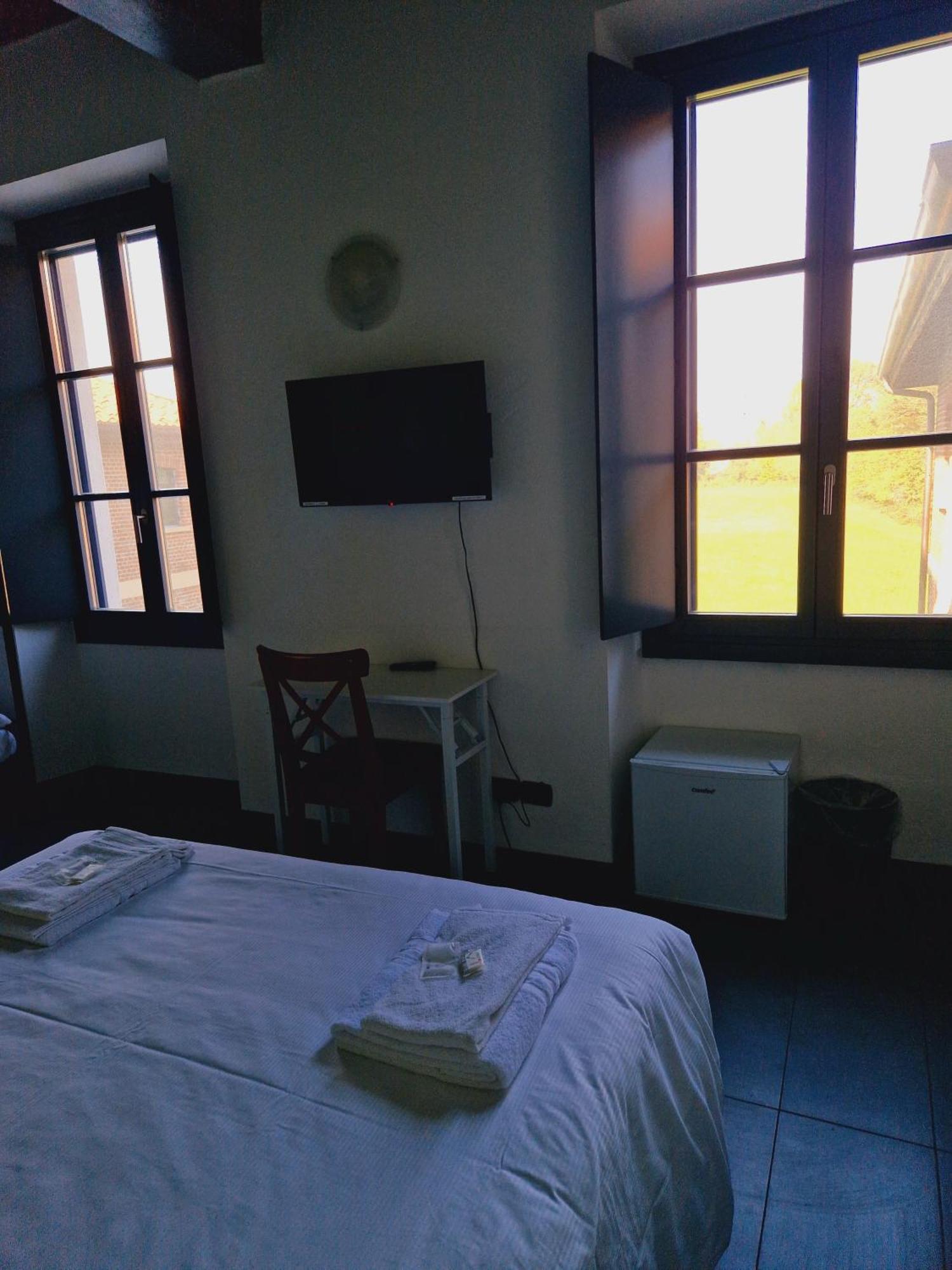 B&B E Ostello, Parco Di Monza, Cascina Costa Alta 외부 사진